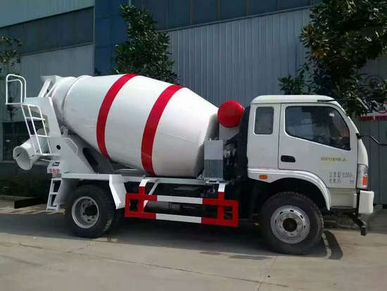 福田J4（5方）混凝土攪拌運(yùn)輸車