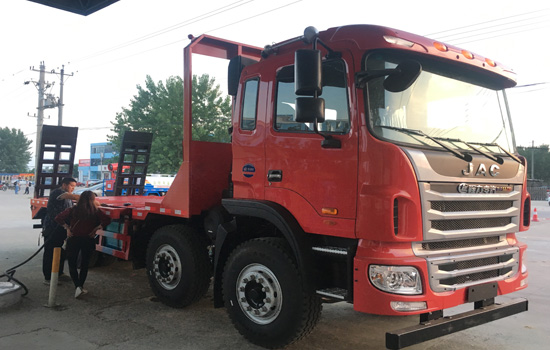 國(guó)五江淮前四后八平板車