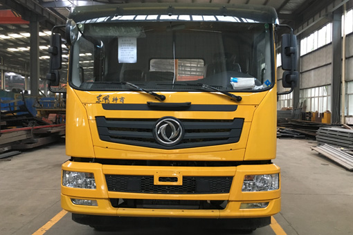 國(guó)五新款東風(fēng)特商后八輪平板