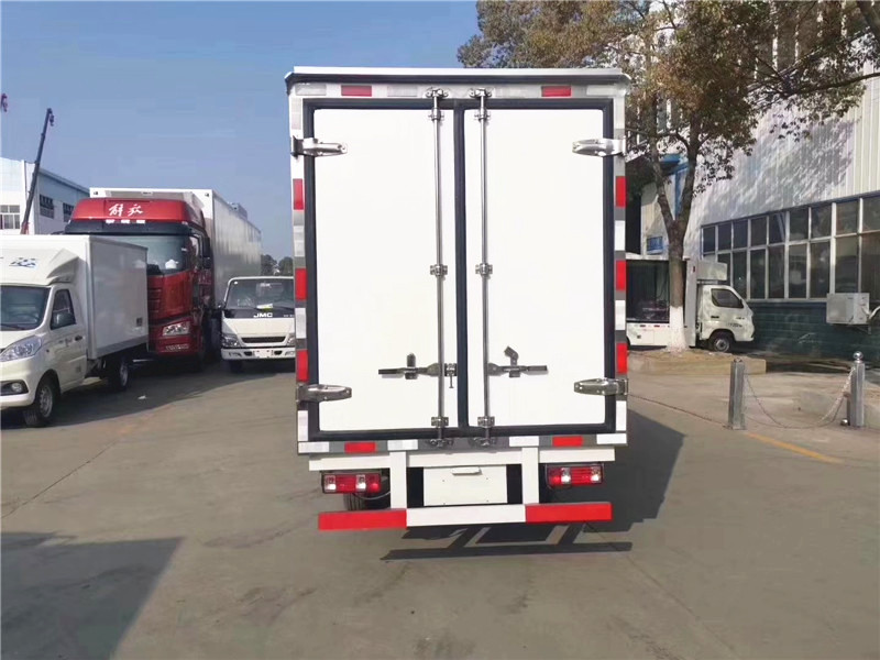 國六 長(zhǎng)安跨越王3米冷藏車